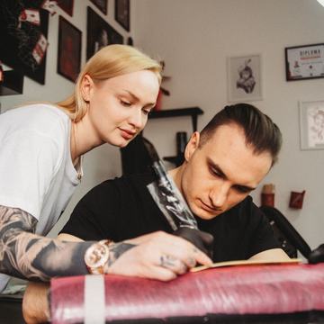 Kurs tatuażu: praktyka w studiu z instruktorem