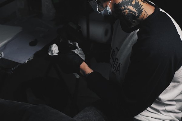 08