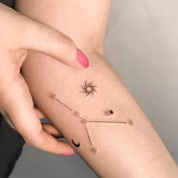 Tatuaż ze znakiem zodiaku Rak