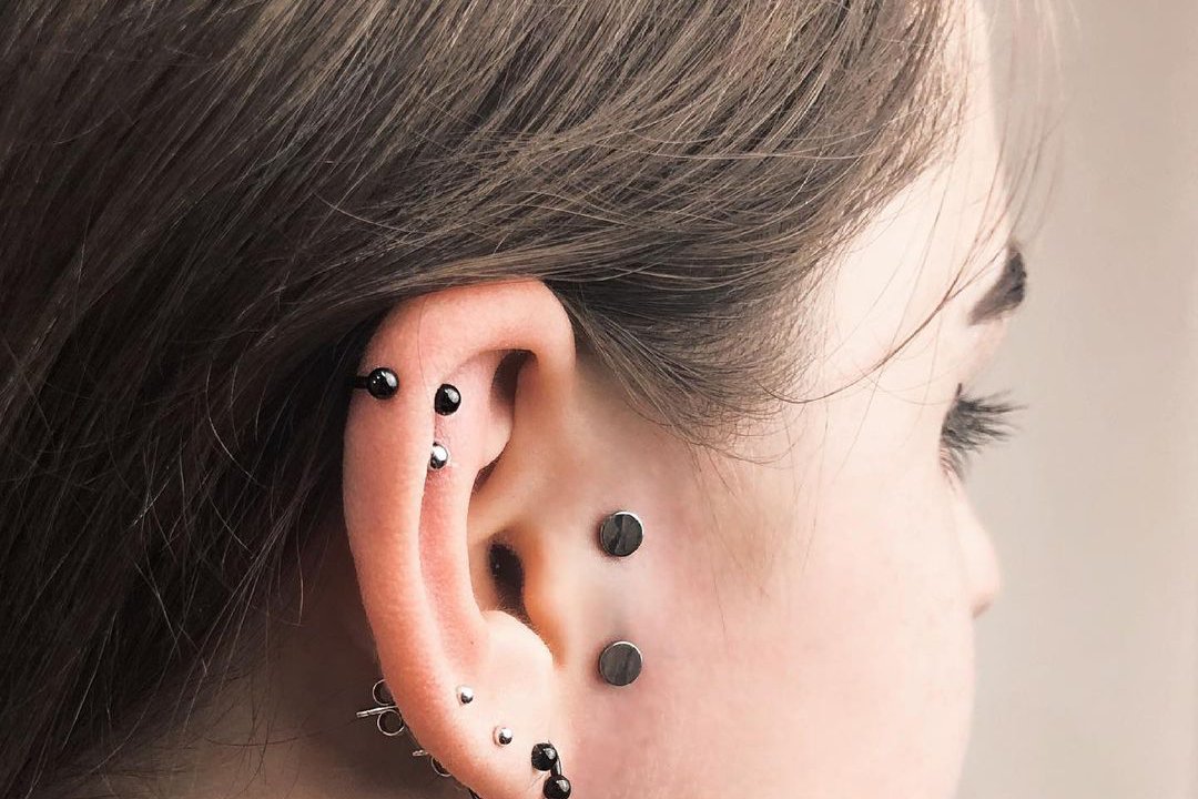 Profesjonalny piercing ucha w Białymstoku