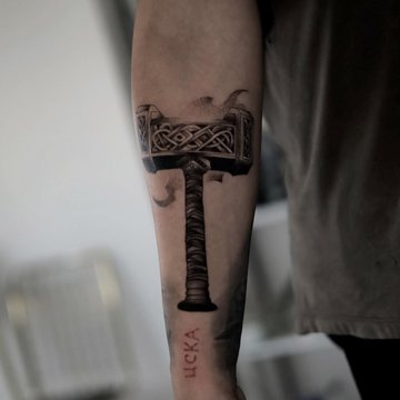 25