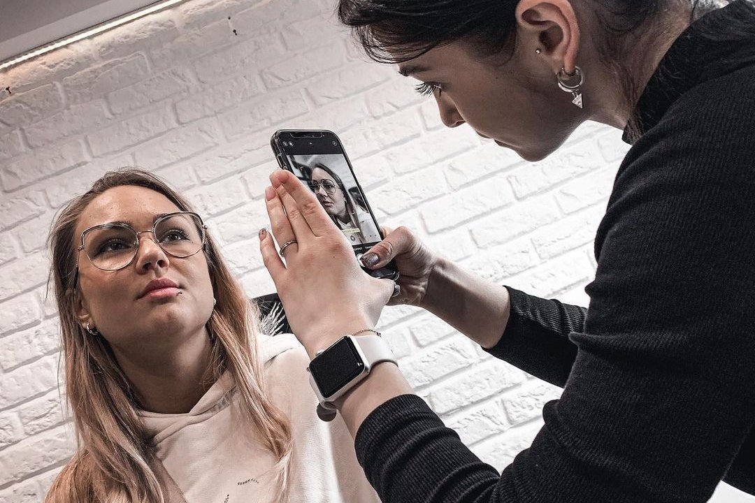 Konsultacja piercingu w VEAN TATTOO w Bielsku-Białej