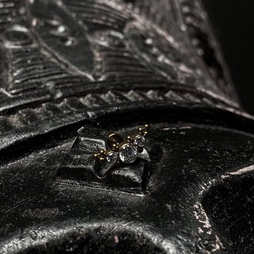 Kolczyk z cyrkoniami do piercingu – VEAN Bielsko-Biała