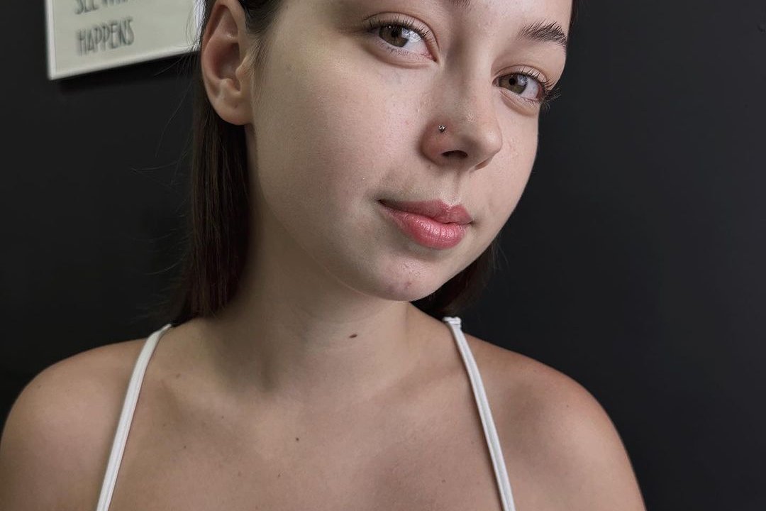 Kolczyk w nosie (nostril) - VEAN Tattoo Zabrze