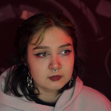 nostril piercing