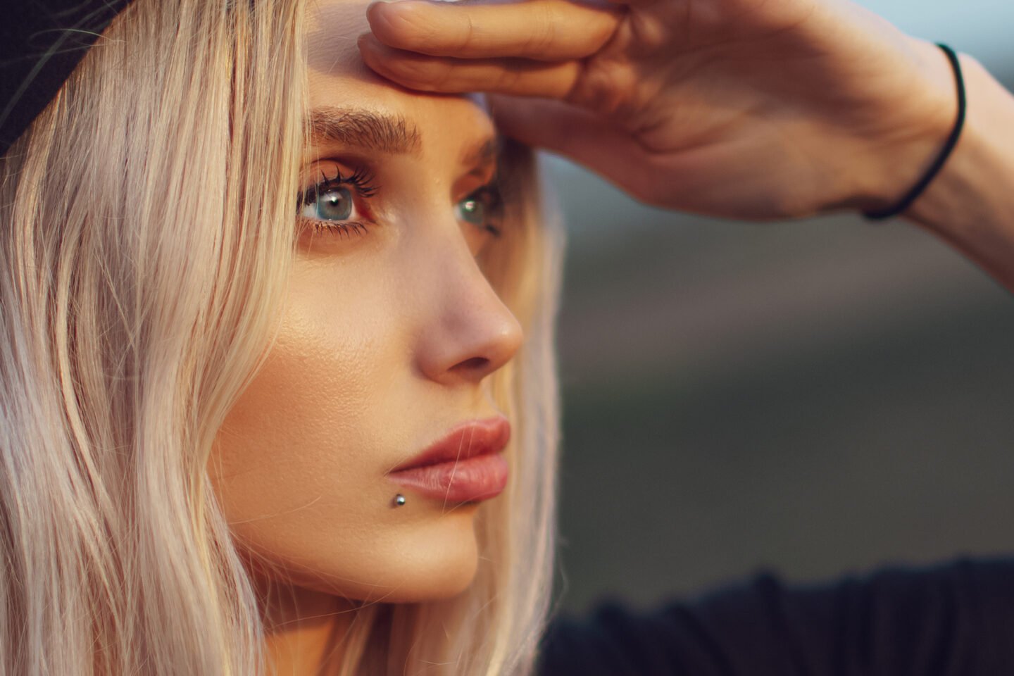 Are-Lip-Piercings-Bad-For-Your-Teeth-3-1440x1440