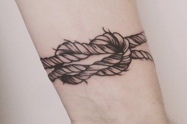 Black-Ink-Rope-Knot-Tattoo-Design-For-Wrist.jpg