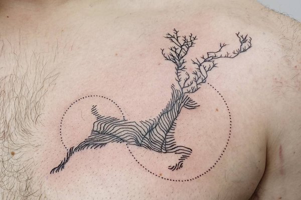 Linear-deer-tattoo-on-the-chest