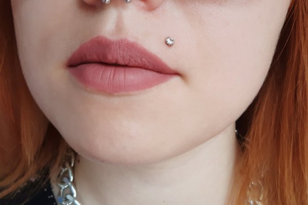 Lip_piercing.jpg