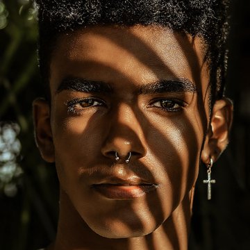 Man-with-a-Septum-Piercing.jpg