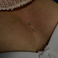 Microdermal Piercing