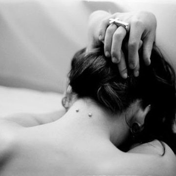 neck-piercing-22.jpg
