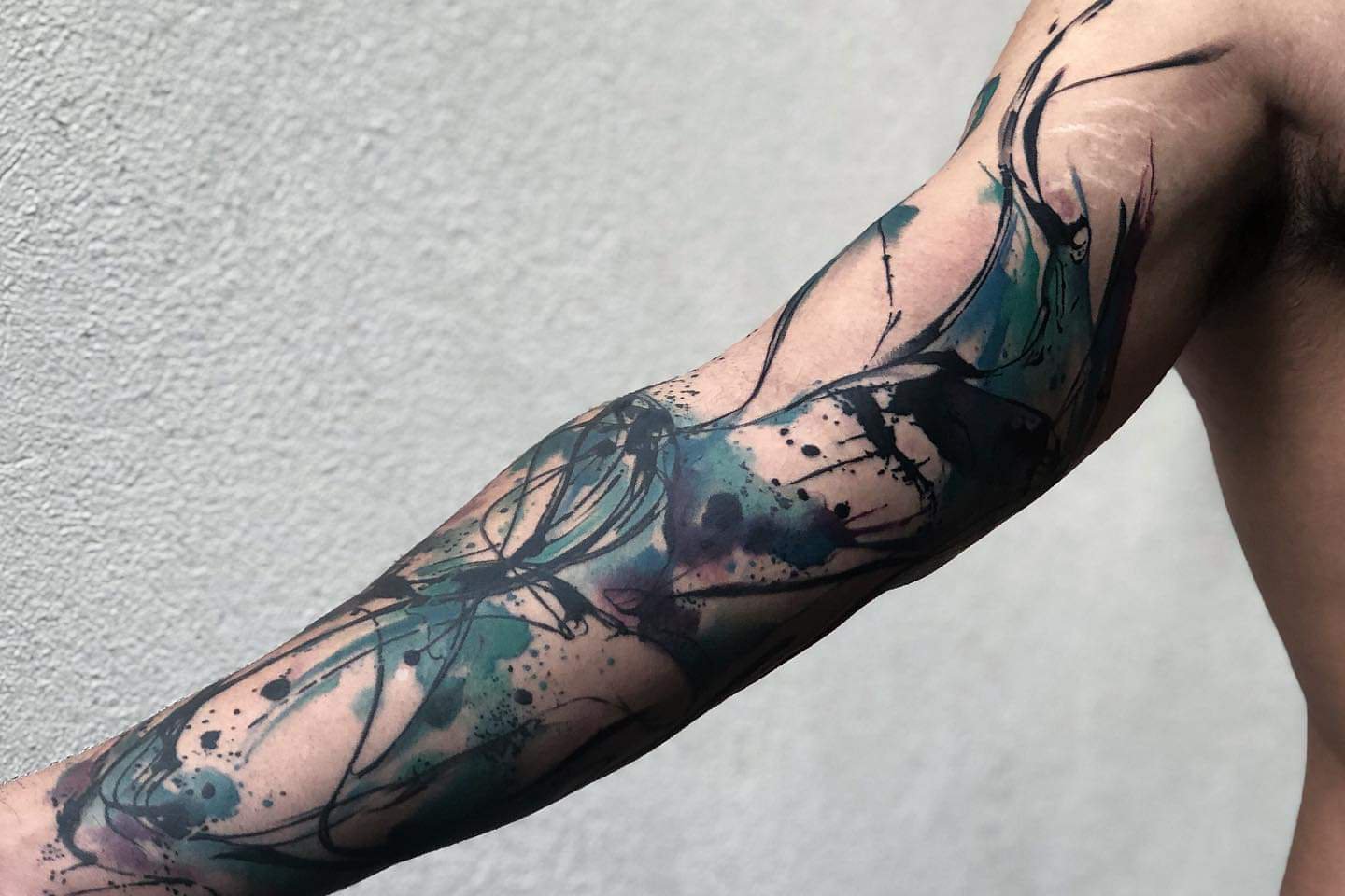 raznoobrazie-tatu-v-stile-abstrakciya-23.jpg