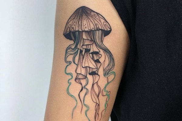 significado_tatuagem_agua_viva_17