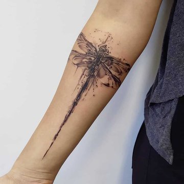 tattoo-dragonfly-on-arm-2.jpg