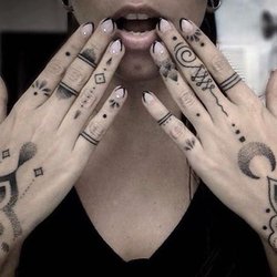 Tatuaże na palcach